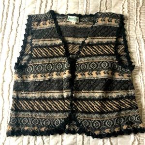 100% Alpaca wool sweater vest